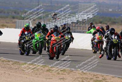 media/Oct-08-2023-CVMA (Sun) [[dbfe88ae3c]]/Race 5 Amateur Supersport Open/